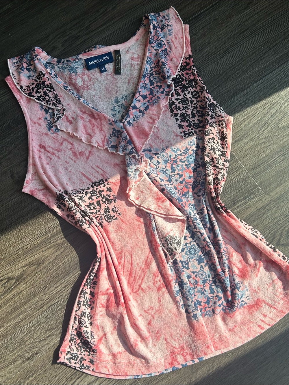 2000'a Pink Patterned Ruffle V Neck Top - Picture 4 of 6